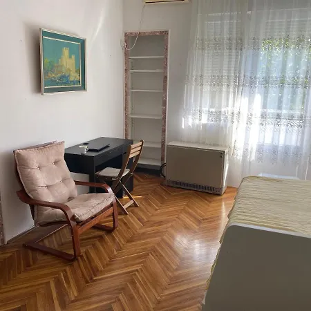 Bulevar 2 Bedroom Belgrad Exteriör bild